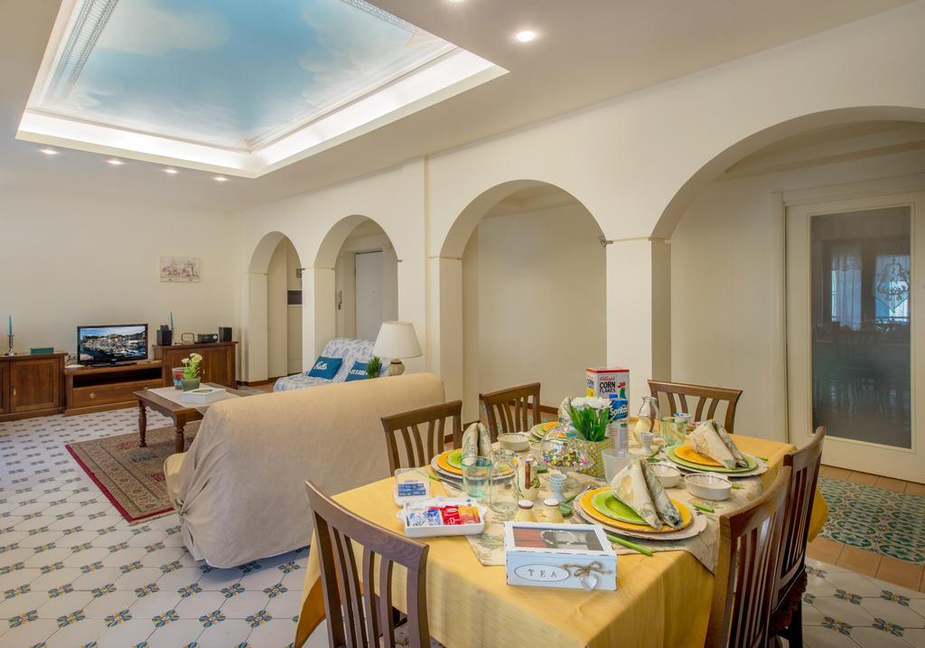 Villa Art de vivre à Sorrente Extérieur photo